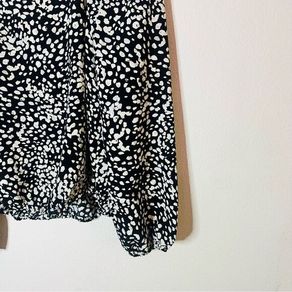 NWOT ANGL Sanctuary Black and White Print Peasant Boho Top Small - Picture 4 of 4